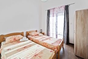 House Jakov