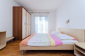 Apartments Ljubica J