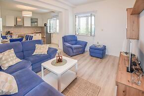 Apartment S and E