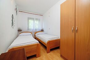Apartments Biserka