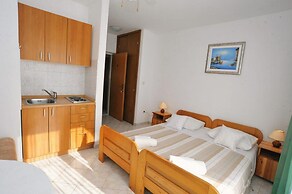 Apartments Ana-marija