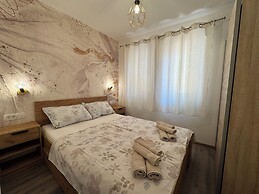 Apartment Ela