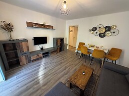 Apartment Ela