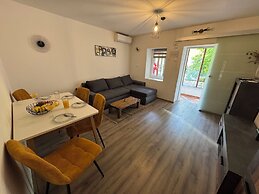 Apartment Ela