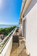 Apartment Goran