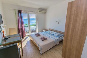 Apartment Goran