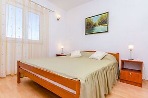 Apartments Stara Maslina