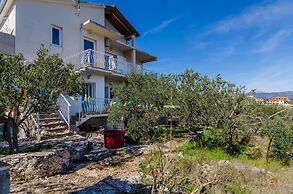 Apartments Stara Maslina