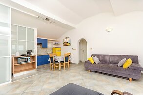 Apartments Maris