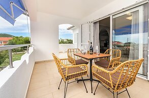 Apartments Maris