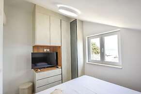 House Sea Stone