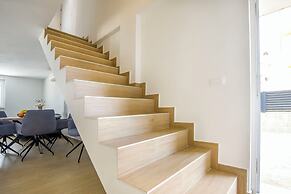 House Sea Stone