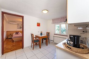 Apartments and Room Adriana