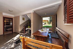 Apartments and Room Adriana
