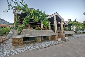 Apartments and Room Adriana