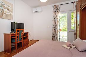 Apartments and Room Adriana