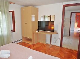 Apartments and Room Adriana