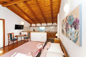 Apartments and Room Adriana