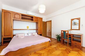 Apartments and Room Adriana