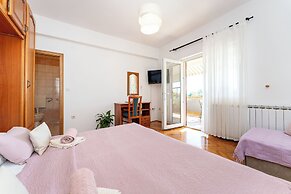 Apartments and Room Adriana