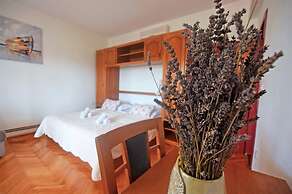 Apartments and Room Adriana