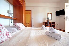 Apartments and Room Adriana