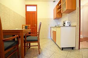 Apartments and Room Adriana