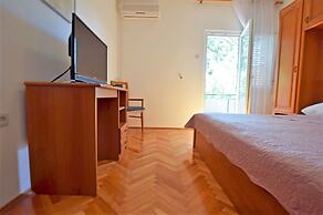 Apartments and Room Adriana