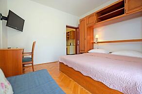 Apartments and Room Adriana