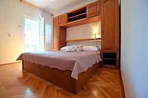 Apartments and Room Adriana
