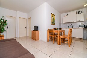 House Petar