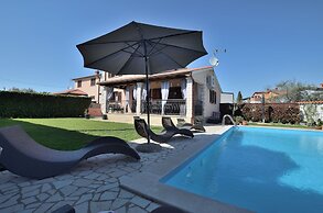 Villa Mia
