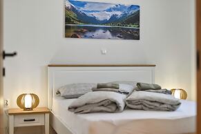 Apartments AVA