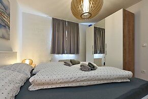 Apartments AVA