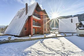 Apartments AVA