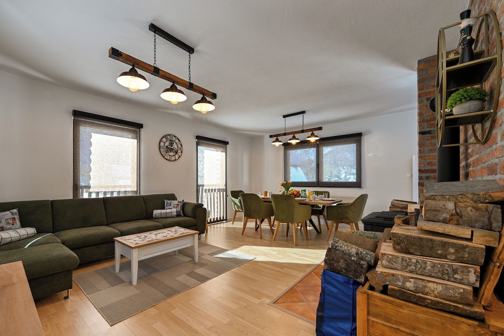 Apartments AVA