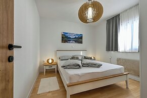 Apartments AVA