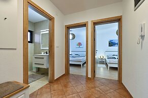 Apartments AVA