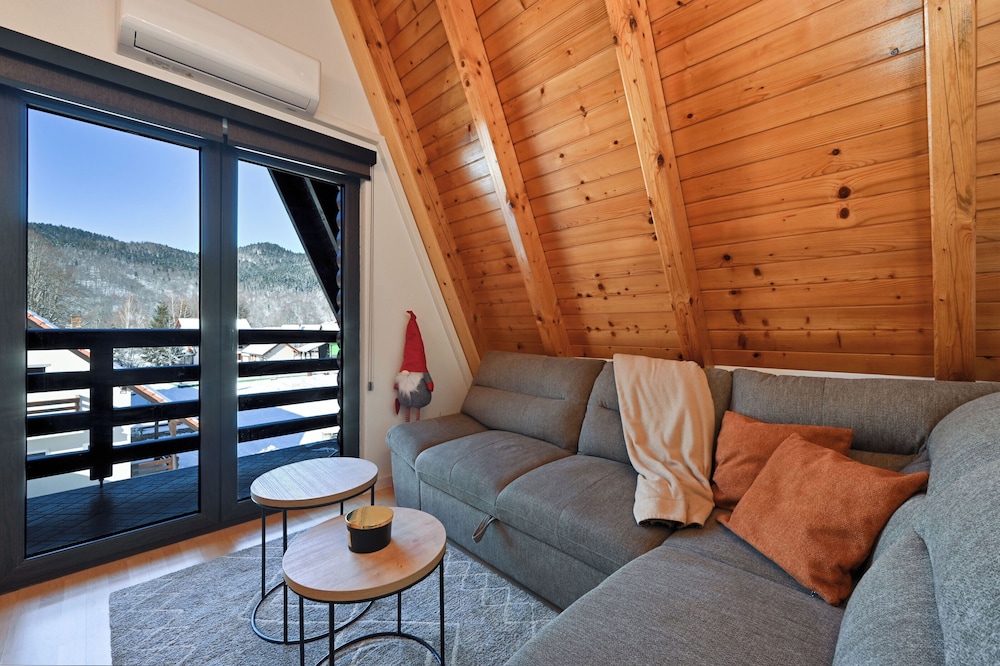 Apartments AVA