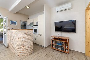 Apartments Serzane