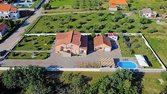 House Leonardo