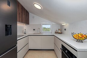 House Leonardo