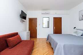 Apartments Ruza Tomislav