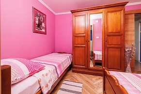 Apartment Marijana