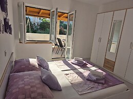 Apartments R and E
