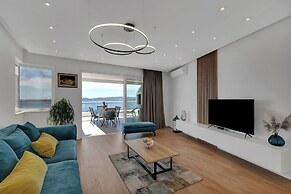 Villa Roof Pool