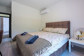 Villa Deluxe