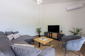 Villa Deluxe