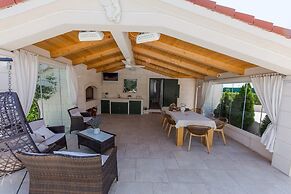 Villa Malo