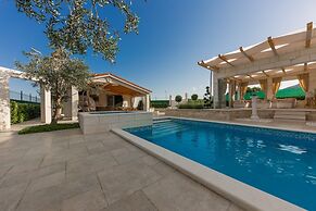 Villa Malo